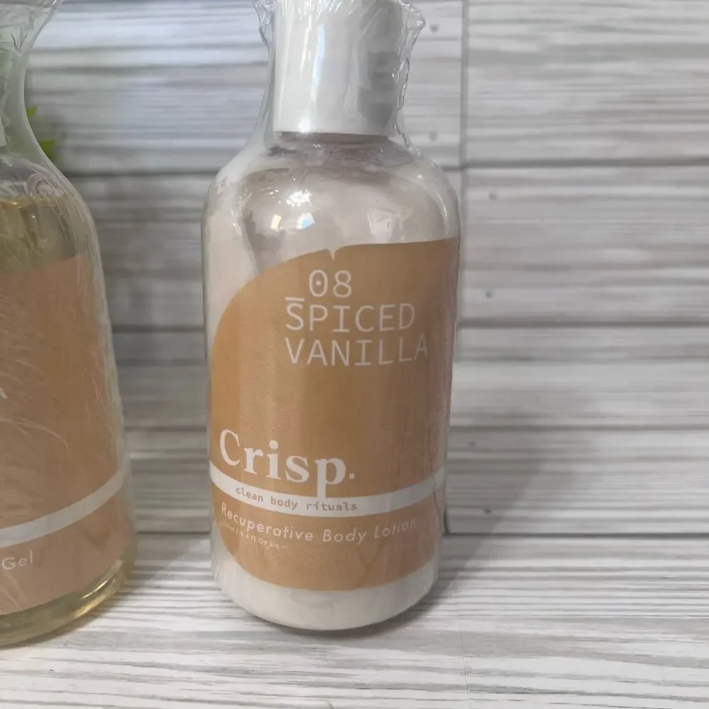 NEW Crisp 08 Spiced Vanilla Recuperative Shower Gel and Body Lotion Gift Set